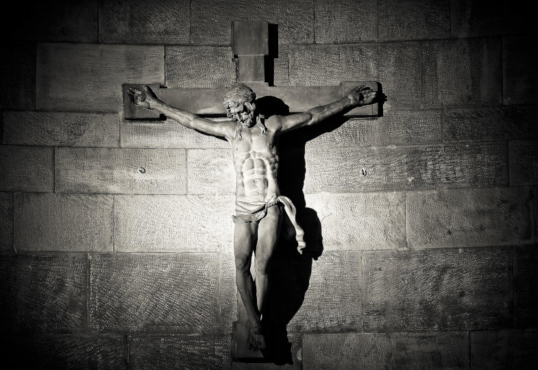 Bleibende Konfliktlage: Eine Replik auf Georg Essens Neuansatz in der Christologie