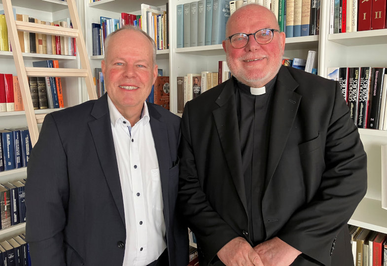 „Ihr habt ein Problem, wir haben ein paar Fragen“: Ein Gespräch mit Kardinal Reinhard Marx