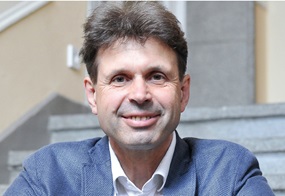 Ein Porträt von Dr. Jörg Maywald.