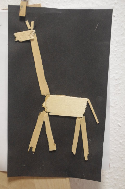 Kreative Idee mit Obstkisten: Giraffe