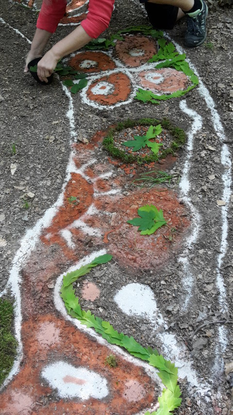 Eine kreative Idee mit Quarzsand: Farbiger Sand