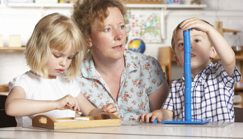 Montessori-Pädagogik:  Die Eigenkräfte des Kindes fördern