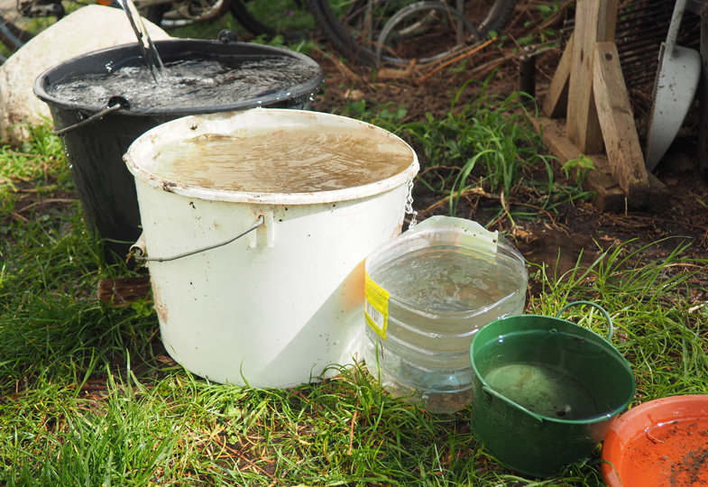 Wasserspaß im Kita-Garten