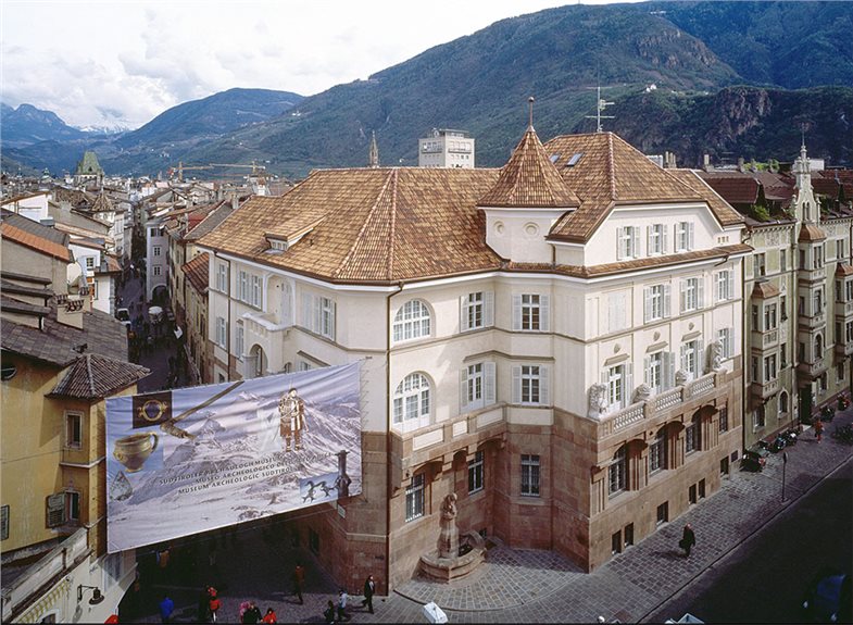 Gebäude des Südtiroler Archäologiemuseums