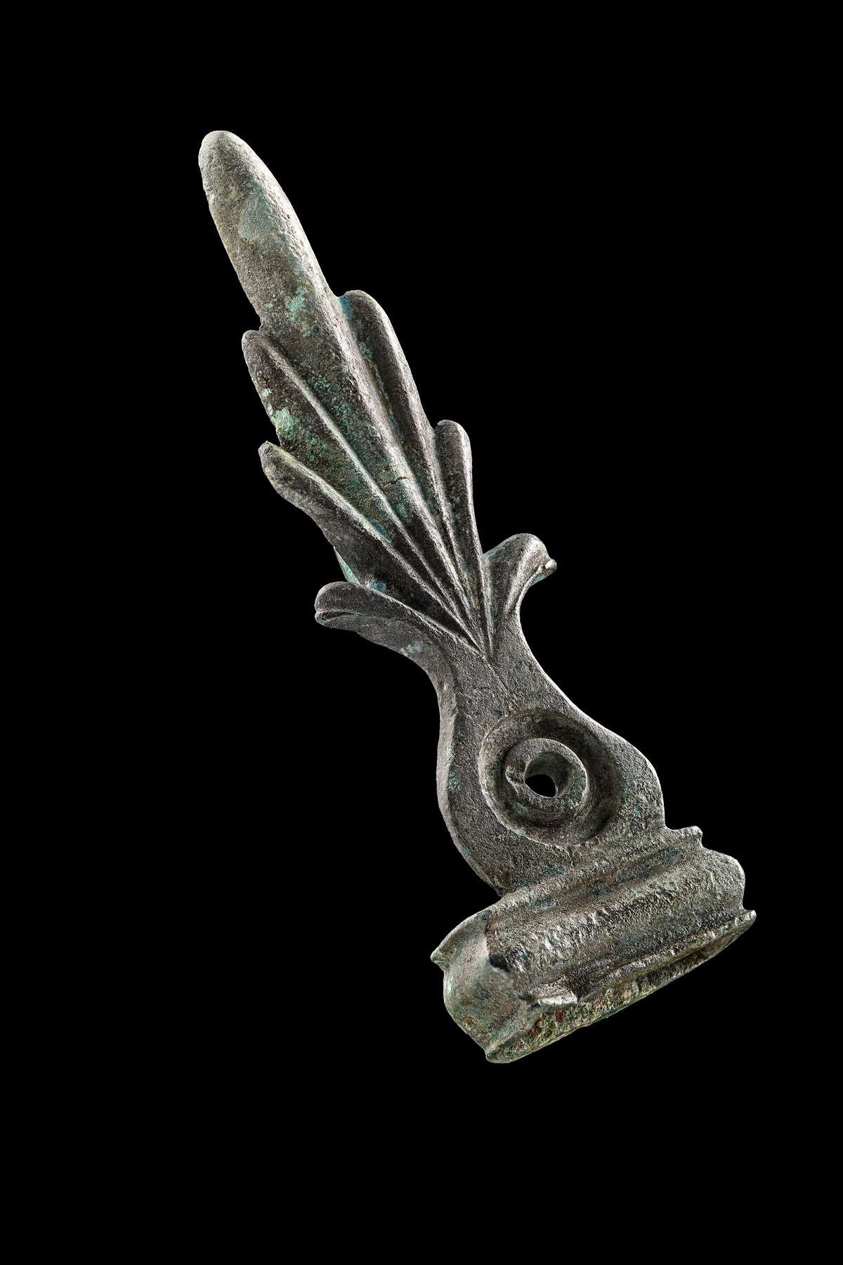 Palmettengürtelhaken aus Bronze aus der Grabung 2023.
