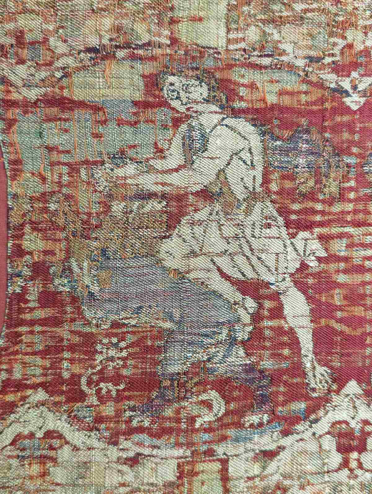 Motiv des Löwenkämpfers auf dem Alexandermantel