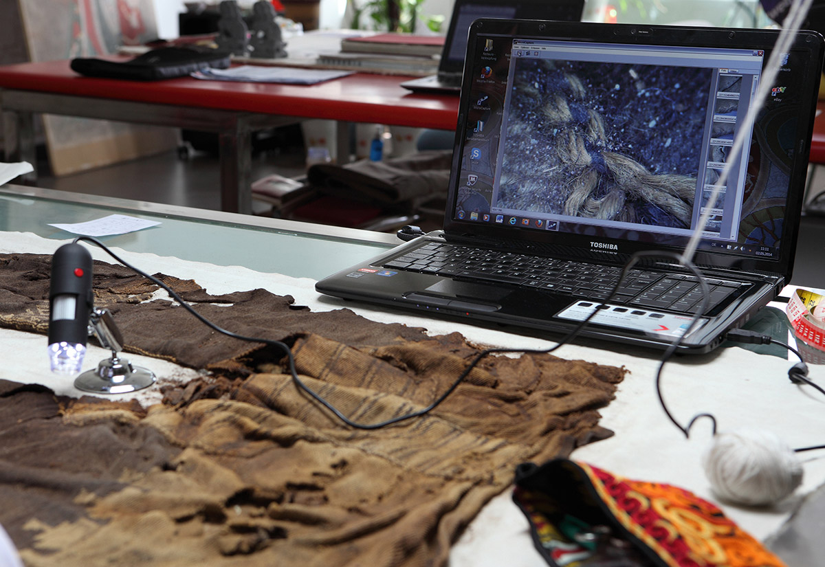 In Gewändern der Vergangenheit: Warum es sich lohnt, Jahrtausende alte Kleidung nachzubauen