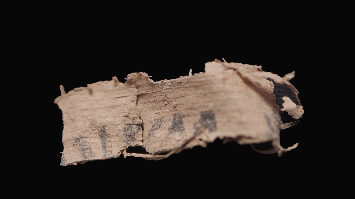 Ein Fragment eines Papyrusdokuments in griechischer Sprache