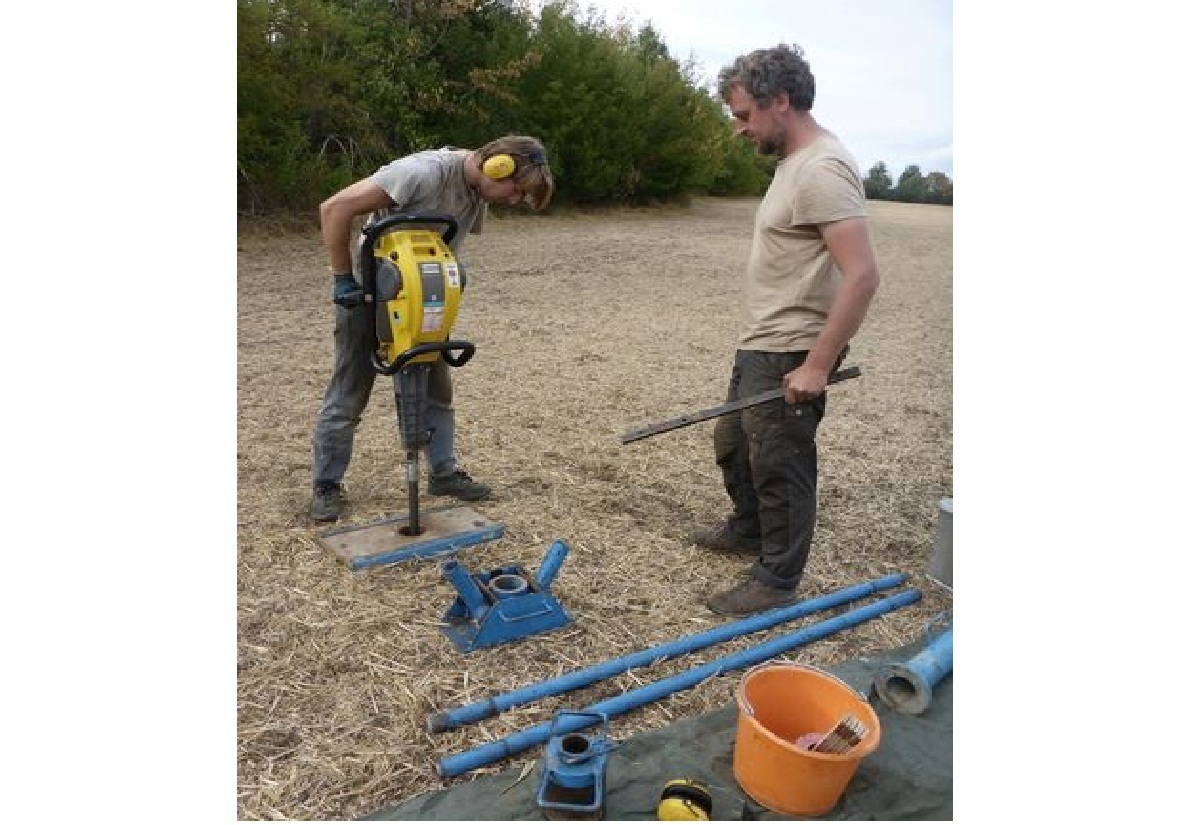 Erstes gezielt gefundenes Pestmassengrab Europas: Forschungsteam entdeckt Begräbnisstätte des „Schwarzen Todes“ bei Erfurt