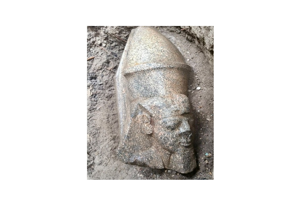 Kolossale Statue von Ramses II. und zweite Königsstatue im Nildelta gefunden