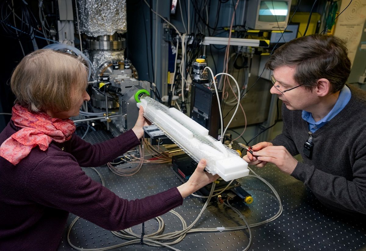 Röntgenblick in die Bronzezeit: Das Geheimnis des Nördlinger Schwerts