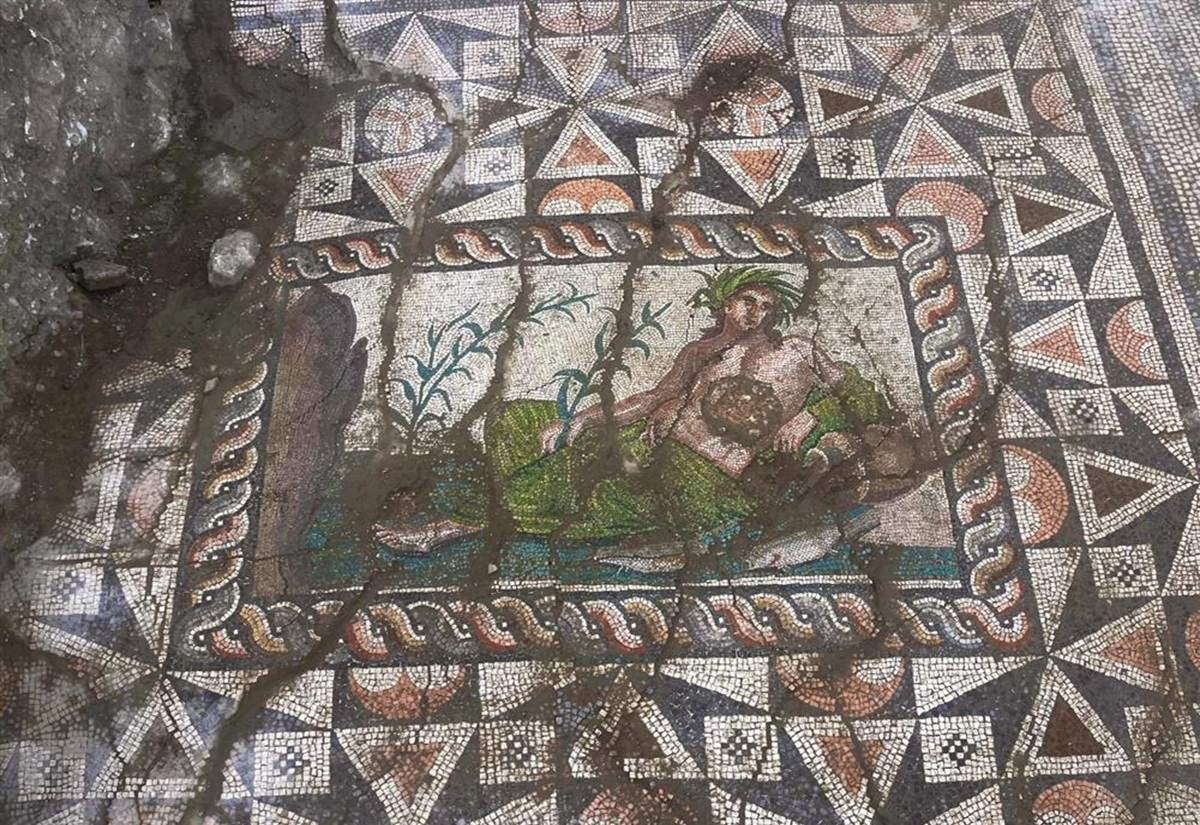 Seltene Darstellung des Flussgottes Eurymedon: Außergewöhnliches Mosaik in Aspendos entdeckt